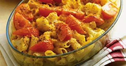 Cheat's cauli-macaroni cheese