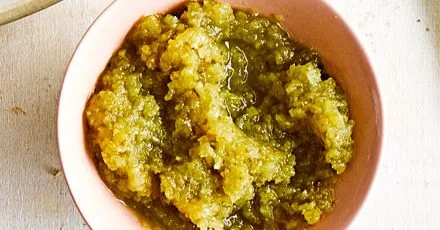 Корнішони в кетчупі