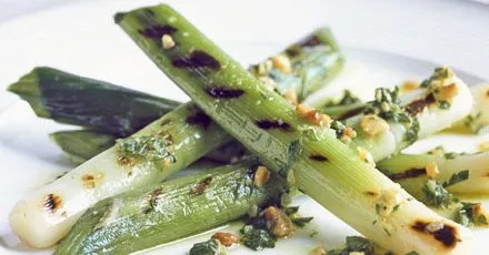 Griddled leeks with hazelnut dressing