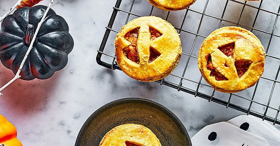 Mini pumpkin & feta pies