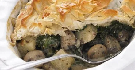 Mushroom, spinach & potato pie