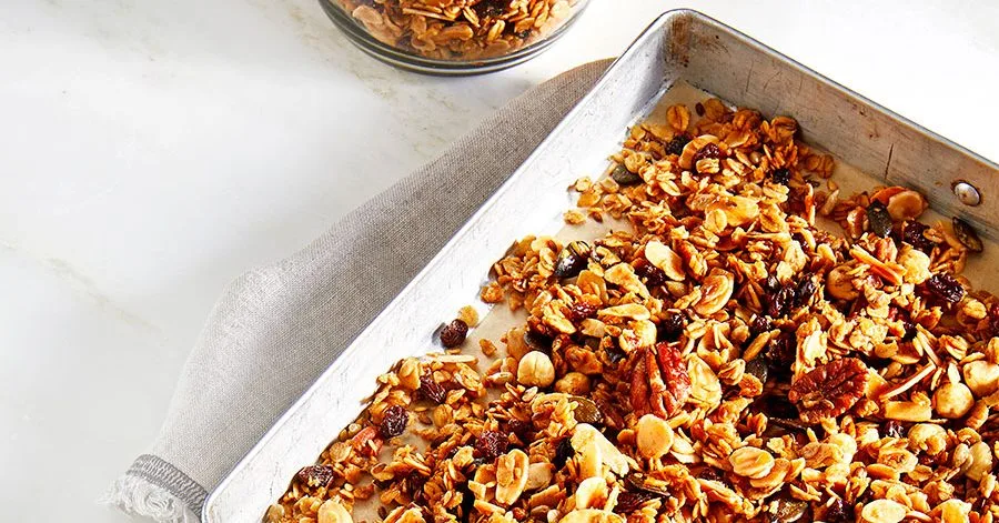 Nuts & seeds granola