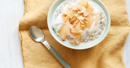 Oat & chia porridge
