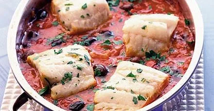 One-pot fish with black olives & tomatoes