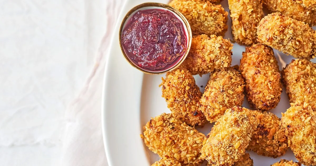 Pancetta, cheddar & cranberry croquettes