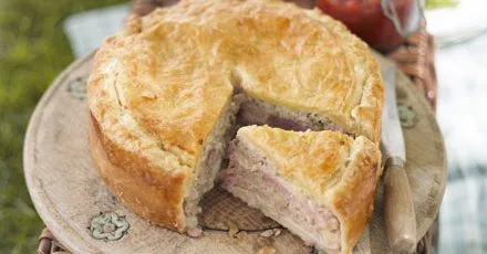Picnic pie