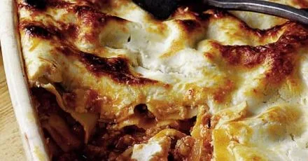 Лазанья з свининою та розмарином