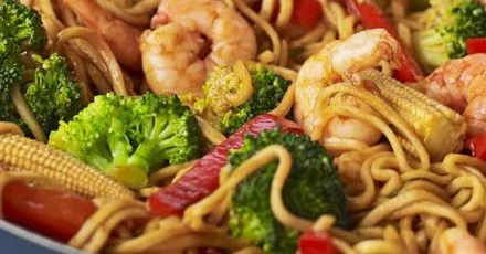 Prawn chow mein