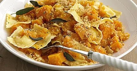 Ravioli with squash & crunchy crumbs