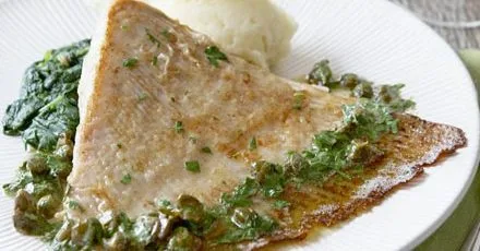 Пікша з масляною петрушкою та каперсами