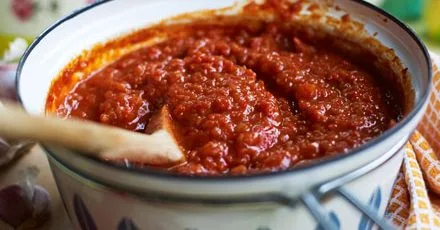 Really easy roasted red pepper sauce