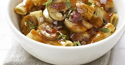 Rigatoni with rich mushroom sauce