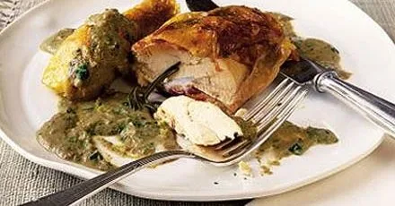 Запечена курка з ароматним соусом