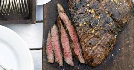 Seared beef with orange & chilli