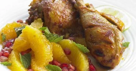 Курка з пряною корочкою та гранатовим салатом