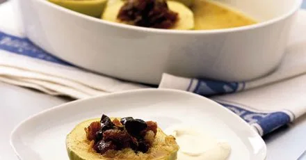 Клейкі яблучні чашечки