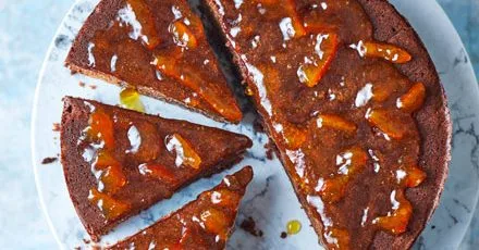 Sticky chocolate cake