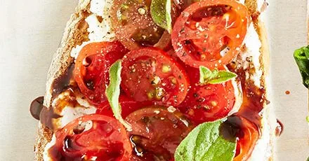 Tomato, ricotta & oregano toast