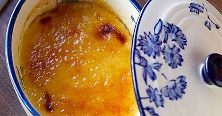 Vanilla lemongrass crème brûlée