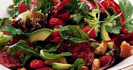 Warm avocado salad with spicy chorizo