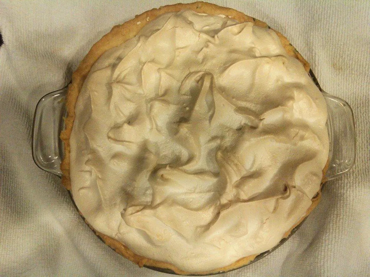 Лаймова Піца з Безе