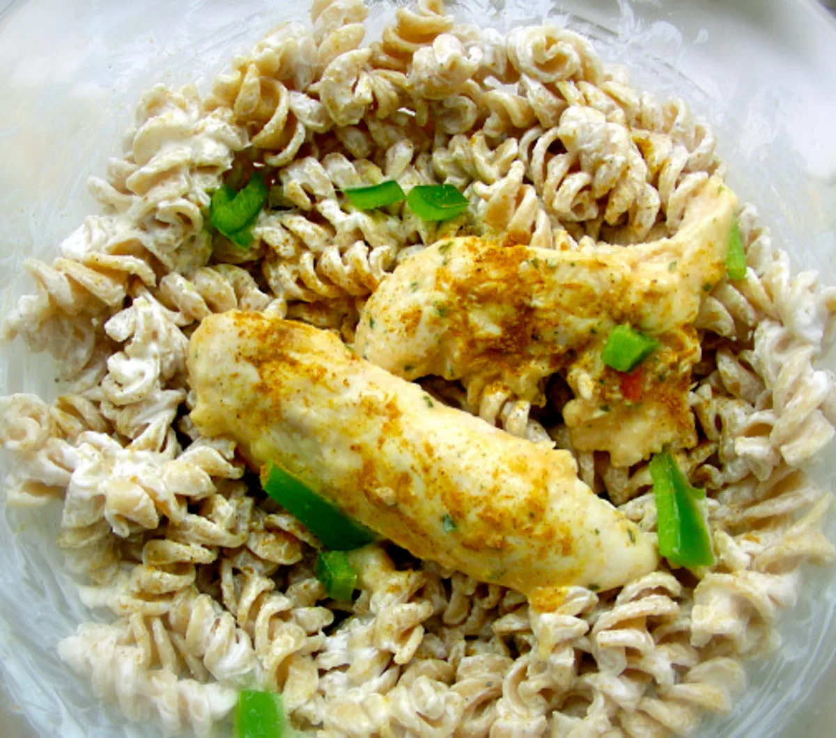 Марокканський пастовий салат з куркою