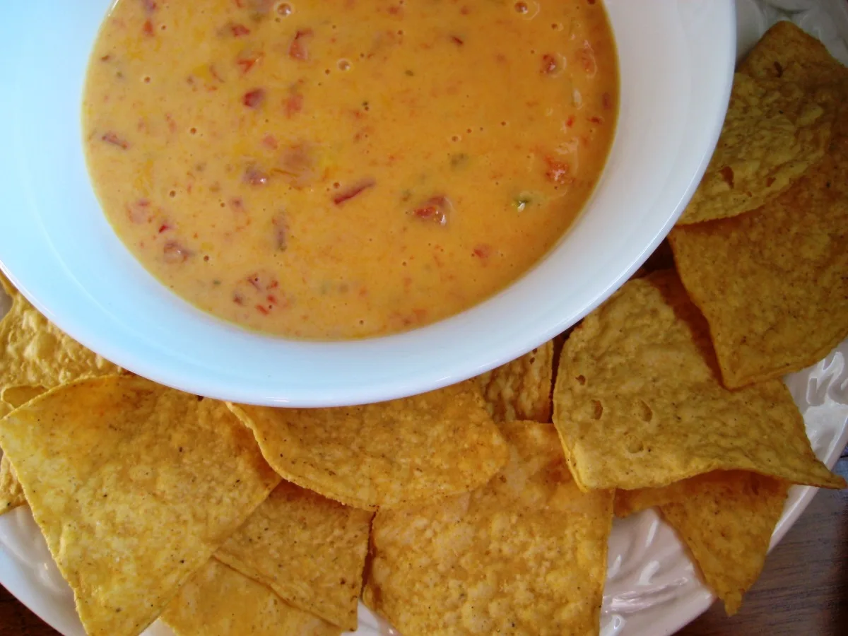Кремовий соус з сиру Velveeta
