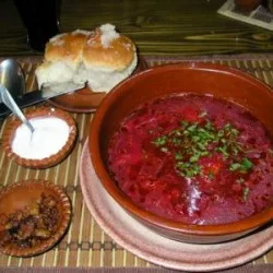Пасхальний борщ з хроном