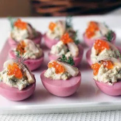 Яйця, фаршировані оселедцем