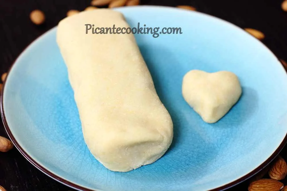 Ідеальний марципан (Marzipan)
