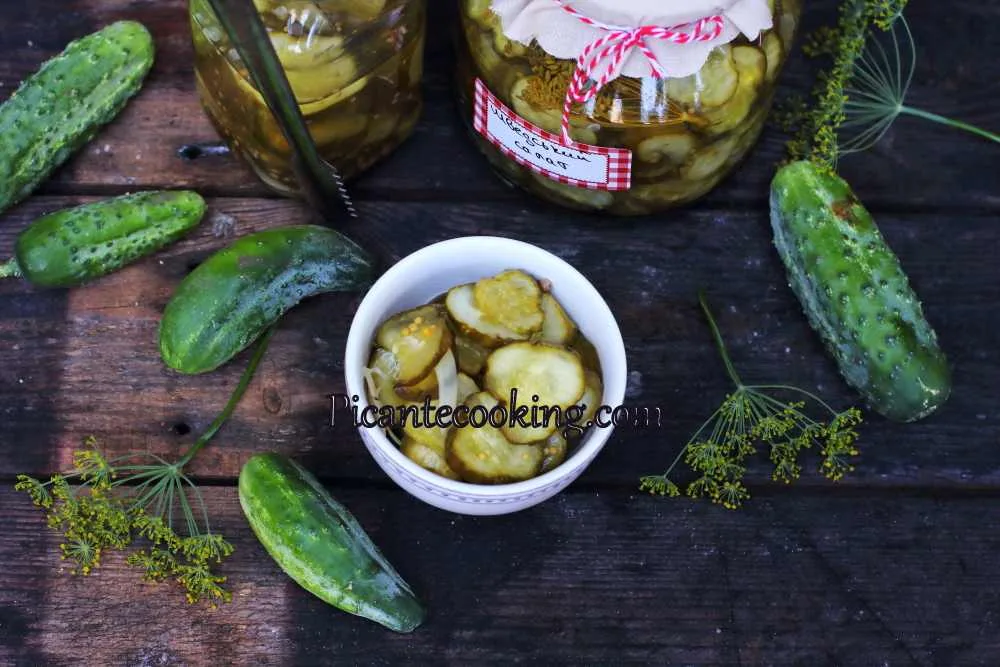 Шведський салат з огірків (Smörgåsgurka)