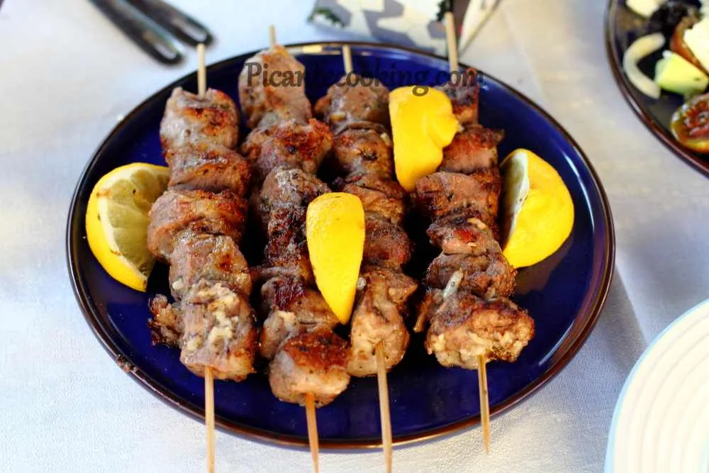 Сувлакі зі свинини (Souvlaki)