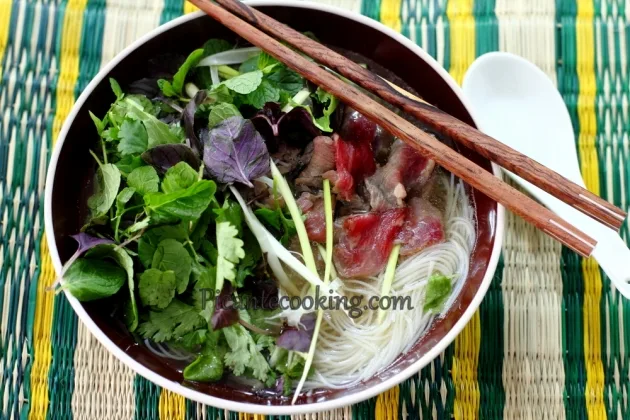 В'єтнамський суп Фо Бо (Pho Bo)