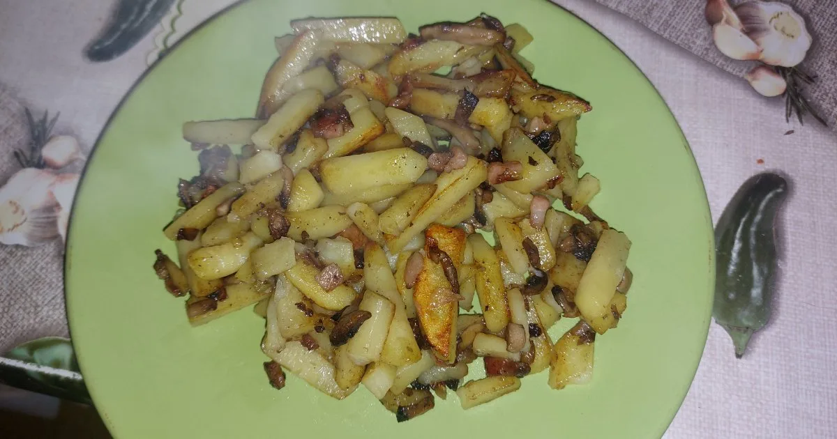 Картопля з грибами — домашній рецепт