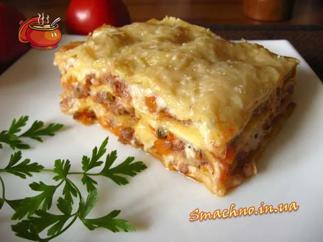 Лазанья Болоньєзе