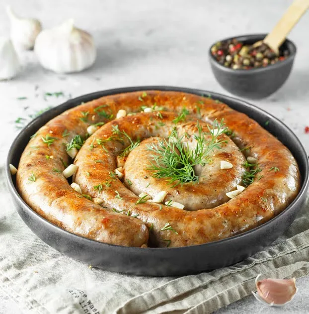 Рецепт домашньої ковбаси зі свинини